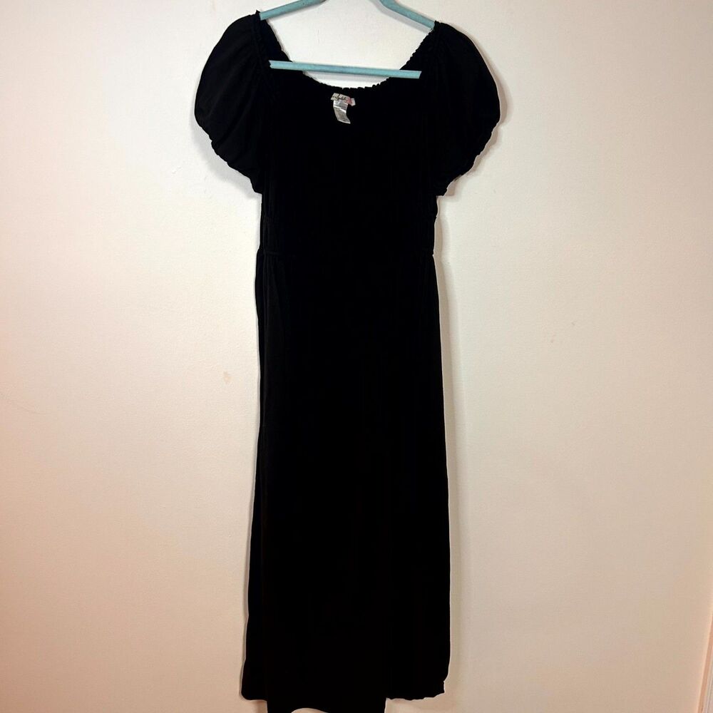Love Squad Maxi Dress Womens 2X Plus Black Pleated Ruffle Trim Modest Minimalist - Picture 1 of 11